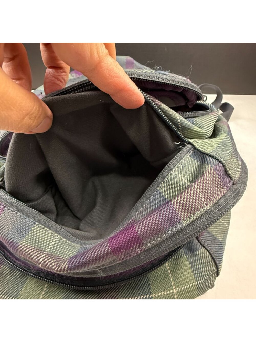 Dakine Backpack Green Purple Plaid - Picture 7 of 12